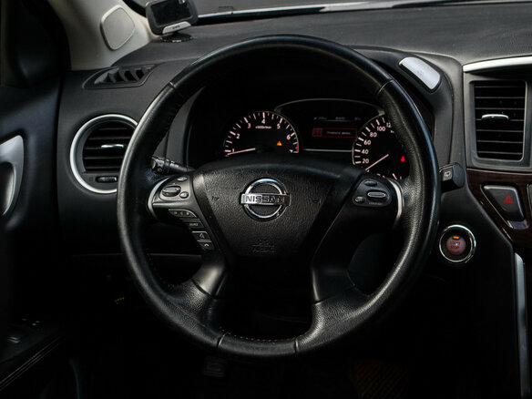 2016 Nissan Pathfinder IV, серый - вид 14