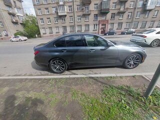2019 BMW 3 серии 330i xDrive VII (G2x), серый, 3320000 рублей, вид 2