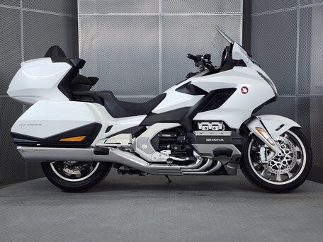 2023 Honda GL 1800 Gold Wing, белый, 2889000 рублей, вид 1