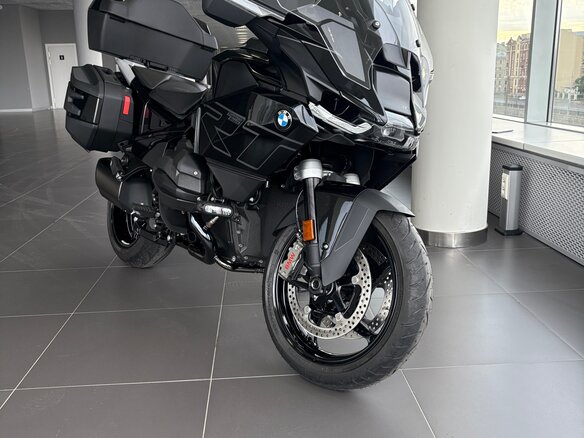 2026 BMW R 1300 RT, чёрный, 3570000 рублей - вид 3