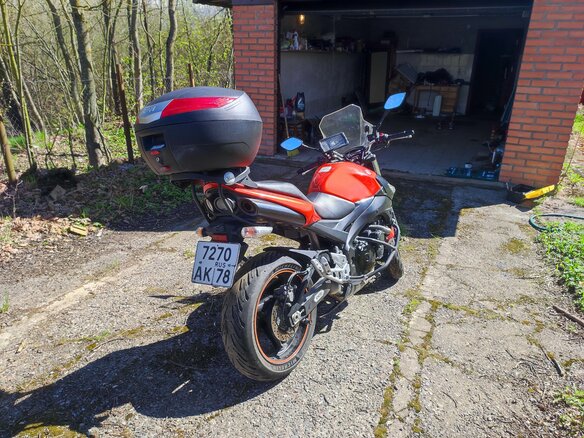 2007 Suzuki GSR 600, красный, 470000 рублей - вид 5