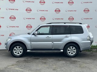2012 Mitsubishi Pajero IV Рестайлинг 1, серебристый, 2419000 рублей, вид 2