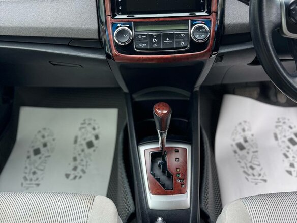 2012 Toyota Corolla Axio XI (E160, E170, E180), серый - вид 9