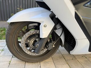2018 Suzuki Burgman (SkyWave) 400, белый, 400000 рублей, вид 3