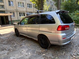 2004 Nissan Liberty, серебристый, 365000 рублей, вид 3