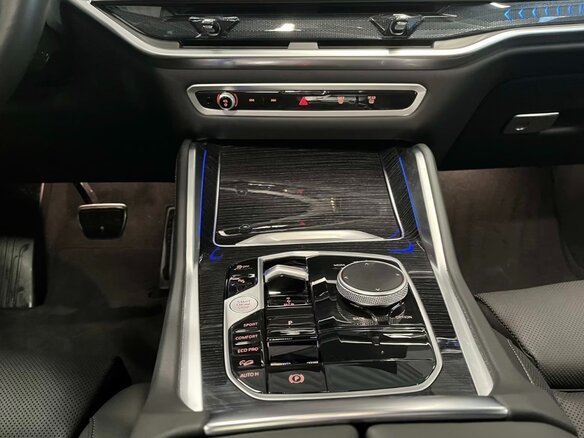 2025 BMW X6 40d III (G06) Рестайлинг, серый, 12500000 рублей - вид 19