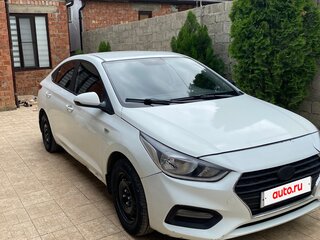 2017 Hyundai Solaris II, белый, 670000 рублей, вид 4