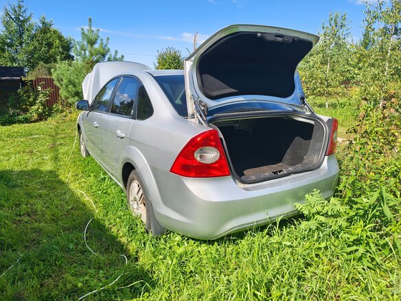 2008 Ford Focus II Рестайлинг, серебристый, 550000 рублей - вид 11