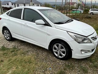 2015 Hyundai Solaris I Рестайлинг, белый, 770000 рублей, вид 1