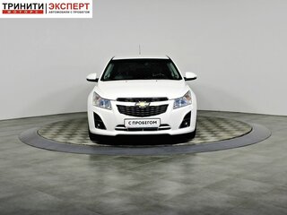 2013 Chevrolet Cruze I Рестайлинг, белый, 997000 рублей, вид 2