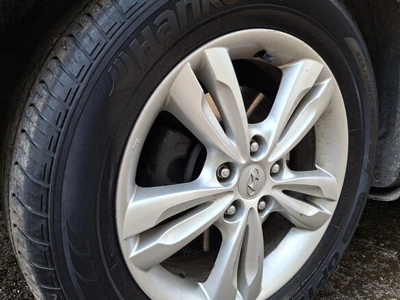 2011 Hyundai ix35 I, серебристый, 1050000 рублей - вид 21