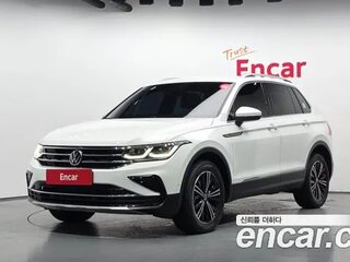 2022 Volkswagen Tiguan Allspace II Рестайлинг, белый, 3829269 рублей, вид 1