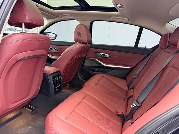 2023 BMW 3 серии 320i VII (G2x) Рестайлинг, чёрный, 2750000 рублей - вид 14
