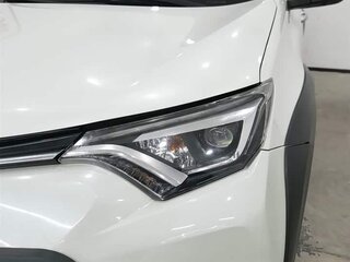 2019 Toyota RAV4 IV (XA40) Рестайлинг, белый, 2200000 рублей, вид 5