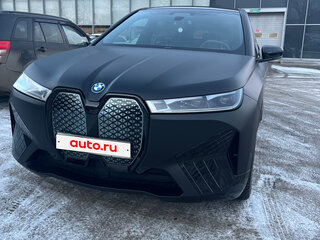 2021 BMW iX xDrive40 I (I20), чёрный, 8000000 рублей, вид 1