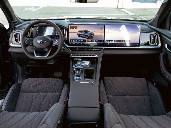 2025 Geely Monjaro I Рестайлинг, серый - вид 16