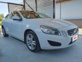 2011 Volvo S60 II, белый - вид 2