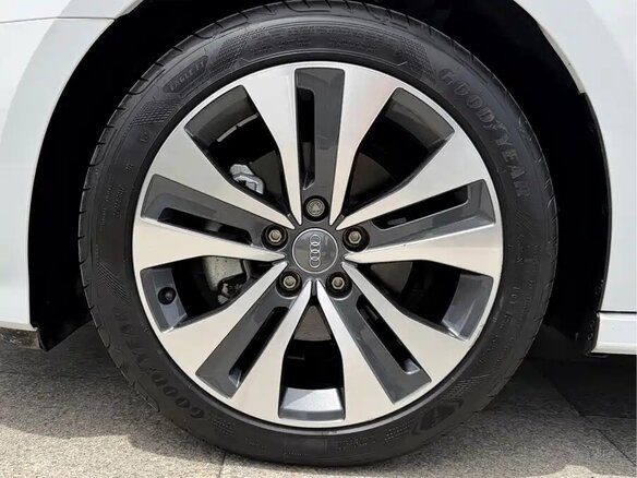 2022 Audi A3 Sportback 35 TFSI IV (8Y), белый, 1688000 рублей - вид 9
