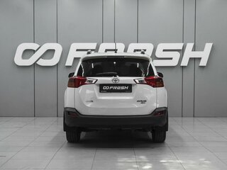 2013 Toyota RAV4 IV (XA40), белый, 1760000 рублей, вид 4