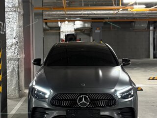 2021 Mercedes-Benz E-Класс 200 V (W213, S213, C238) Рестайлинг, серый, 5750000 рублей, вид 4
