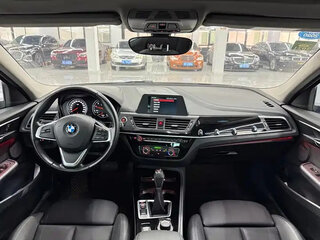2018 BMW 1 серии 118i III (F52), чёрный, 2098222 рублей, вид 4