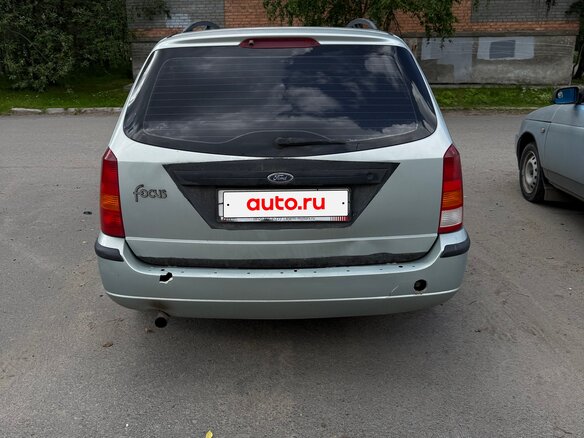 2004 Ford Focus I Рестайлинг, серебристый, 250000 рублей - вид 2