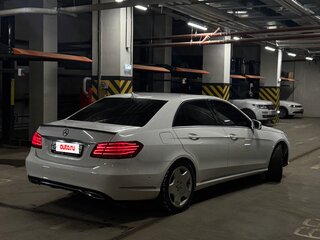 2014 Mercedes-Benz E-Класс 250 IV (W212, S212, C207) Рестайлинг, белый, 1900000 рублей, вид 4