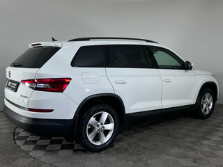 2019 Skoda Kodiaq I, белый, 2245000 рублей, вид 5