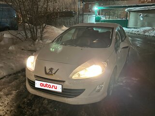 2016 Peugeot 408 I, белый, 800000 рублей, вид 2