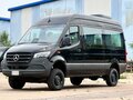 2026 Mercedes-Benz Sprinter, чёрный - вид 1