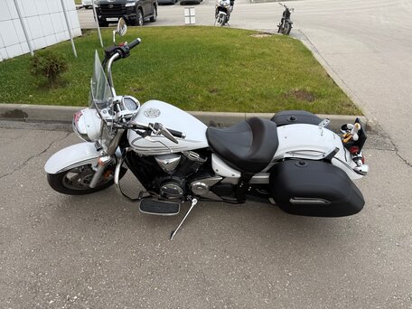 2009 Yamaha XVS1300, белый, 610000 рублей, вид 3