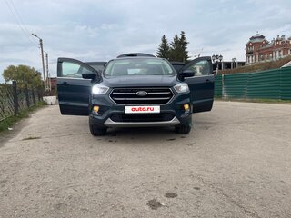 2019 Ford Escape III Рестайлинг, серый, 1650000 рублей, вид 1