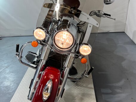 2014 Indian Chief Vintage, красный, 810000 рублей, вид 3