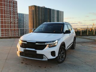 2025 Kia Seltos I Рестайлинг, белый, 2549000 рублей, вид 1