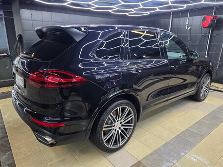 2016 Porsche Cayenne Diesel II Рестайлинг (958), чёрный, 4300000 рублей, вид 2