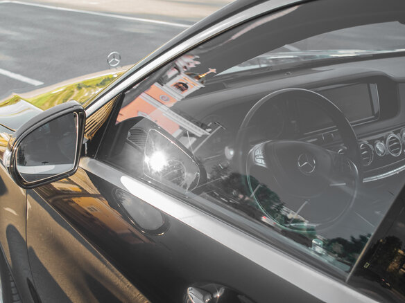 2015 Mercedes-Benz S-Класс 500 VI (W222, C217), чёрный, 4550000 рублей - вид 31