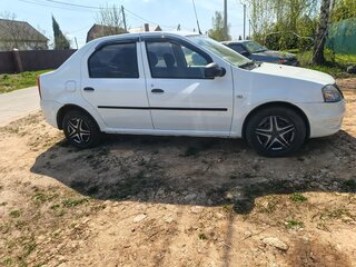 2012 Renault Logan I Рестайлинг, белый, 320000 рублей, вид 3