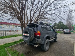 1998 Mitsubishi Montero Sport I, чёрный, 1800000 рублей, вид 4