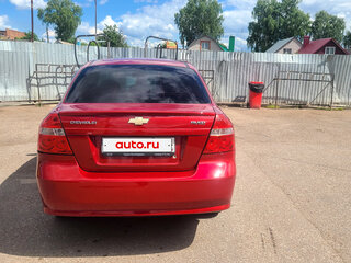 2011 Chevrolet Aveo I Рестайлинг, красный, 350000 рублей, вид 3
