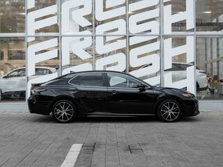 2021 Toyota Camry VIII (XV70) Рестайлинг, чёрный, 2580000 рублей, вид 5