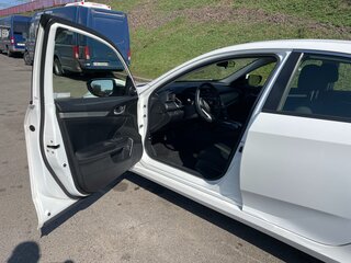 2018 Honda Civic X, белый, 1500000 рублей, вид 5