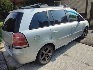2006 Opel Zafira B, серебристый, 340000 рублей, вид 2