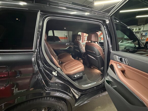 2023 BMW X7 40d I (G07) Рестайлинг, чёрный, 16300000 рублей - вид 34