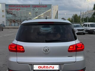 2012 Volkswagen Tiguan I Рестайлинг, серебристый, 790000 рублей, вид 4