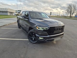 2021 Ram 1500 Crew Cab V, серый, 5000000 рублей, вид 4