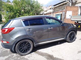 2010 Kia Sportage III, серебристый, 800000 рублей, вид 3