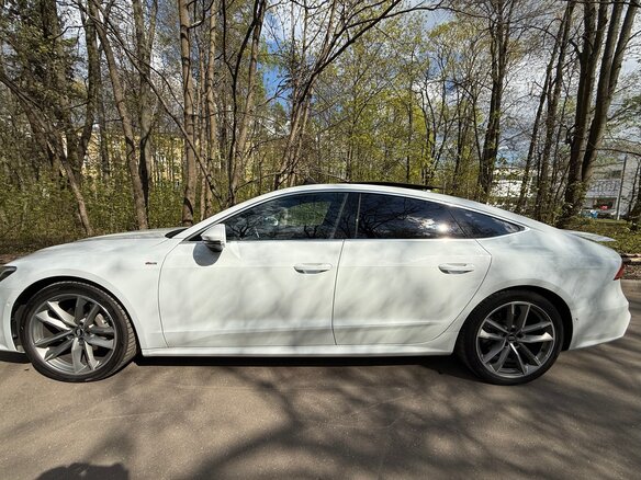 2020 Audi A7 50 TDI II (4K), белый, 6100000 рублей - вид 6