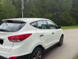 2014 Hyundai ix35 I Рестайлинг, белый, 1150000 рублей, вид 2