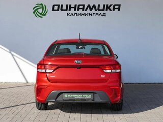 2018 Kia Rio IV, красный, 1329000 рублей, вид 4
