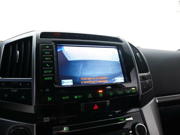 2013 Toyota Land Cruiser 200 Series Рестайлинг 1, чёрный, 4577088 рублей - вид 12
